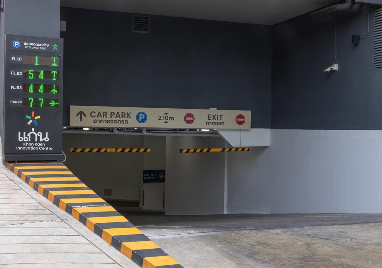 Ad Lib Hotel Khon Kaen Ngoại thất bức ảnh